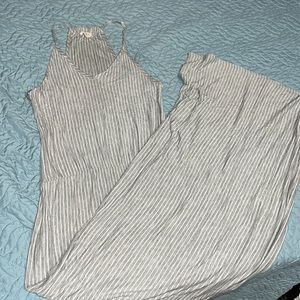 Casual maxi dress size small